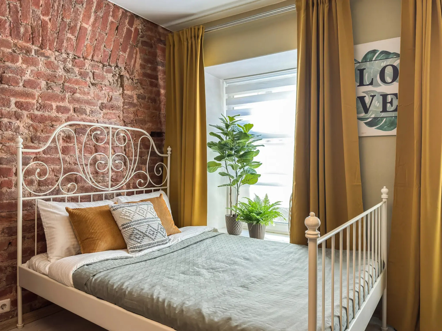 Квартира Студия на Невском 27квм