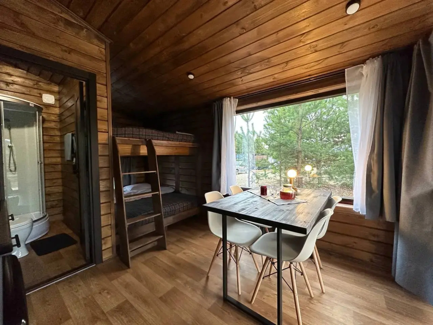 Глэмпинг Мандала Кумба