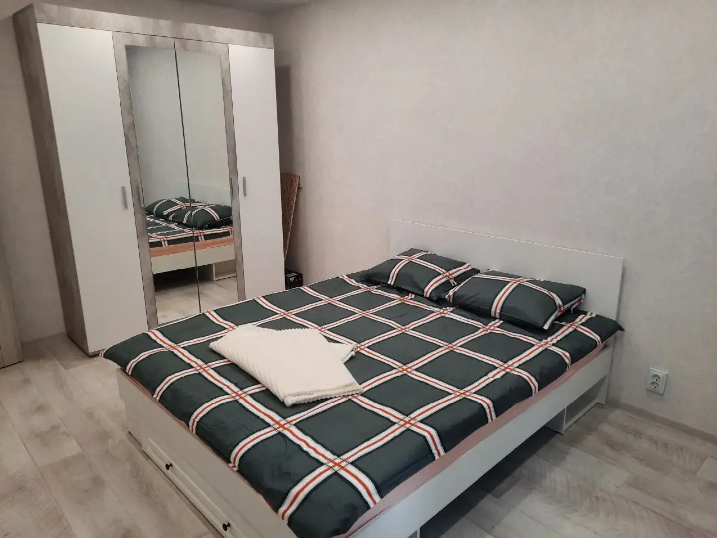 Квартира в центре города "9 апреля"