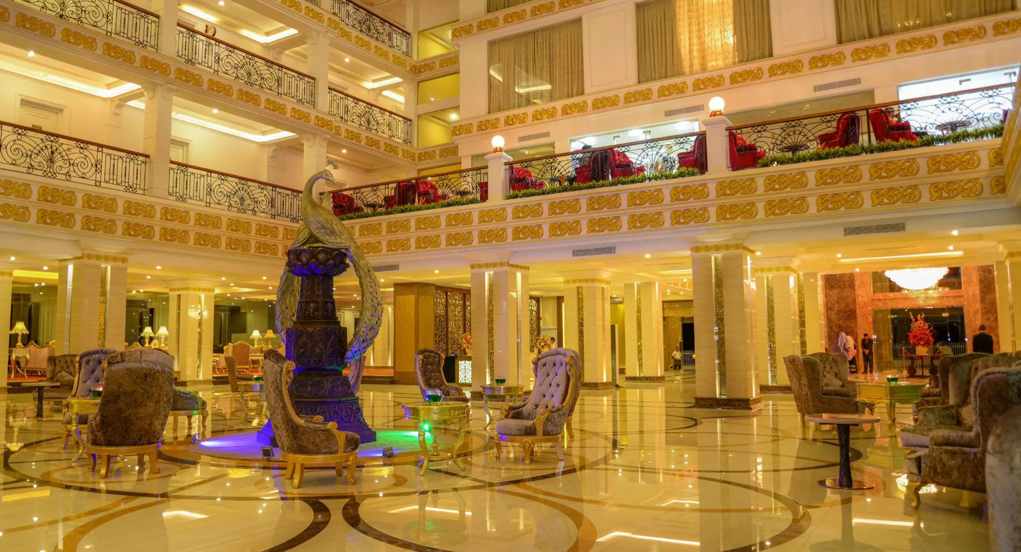 Отель The Grand Kandyan