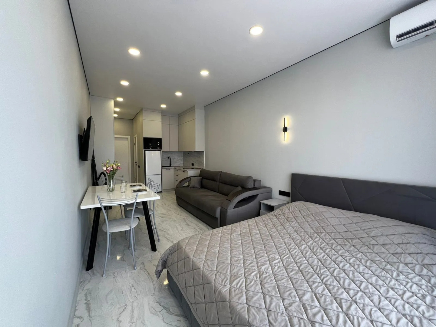 Квартира милая студия на 4х