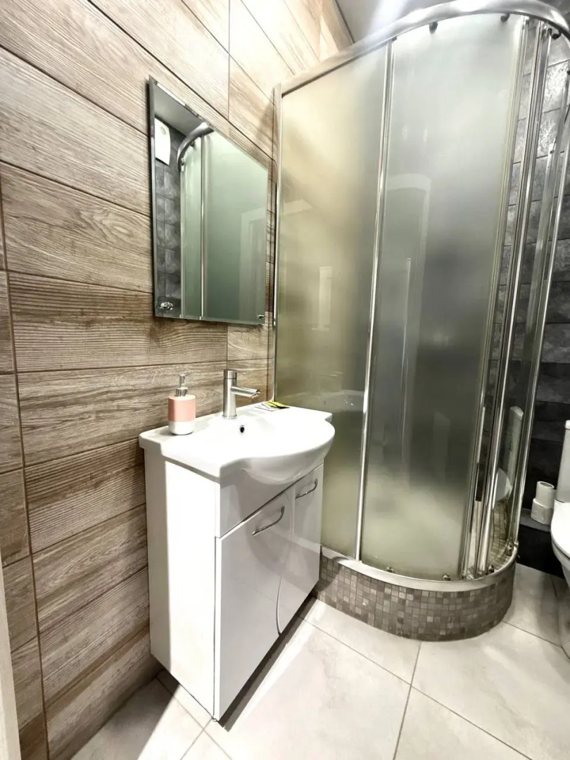 Апартаменты 0714Б Верхнеторговая площадь 4