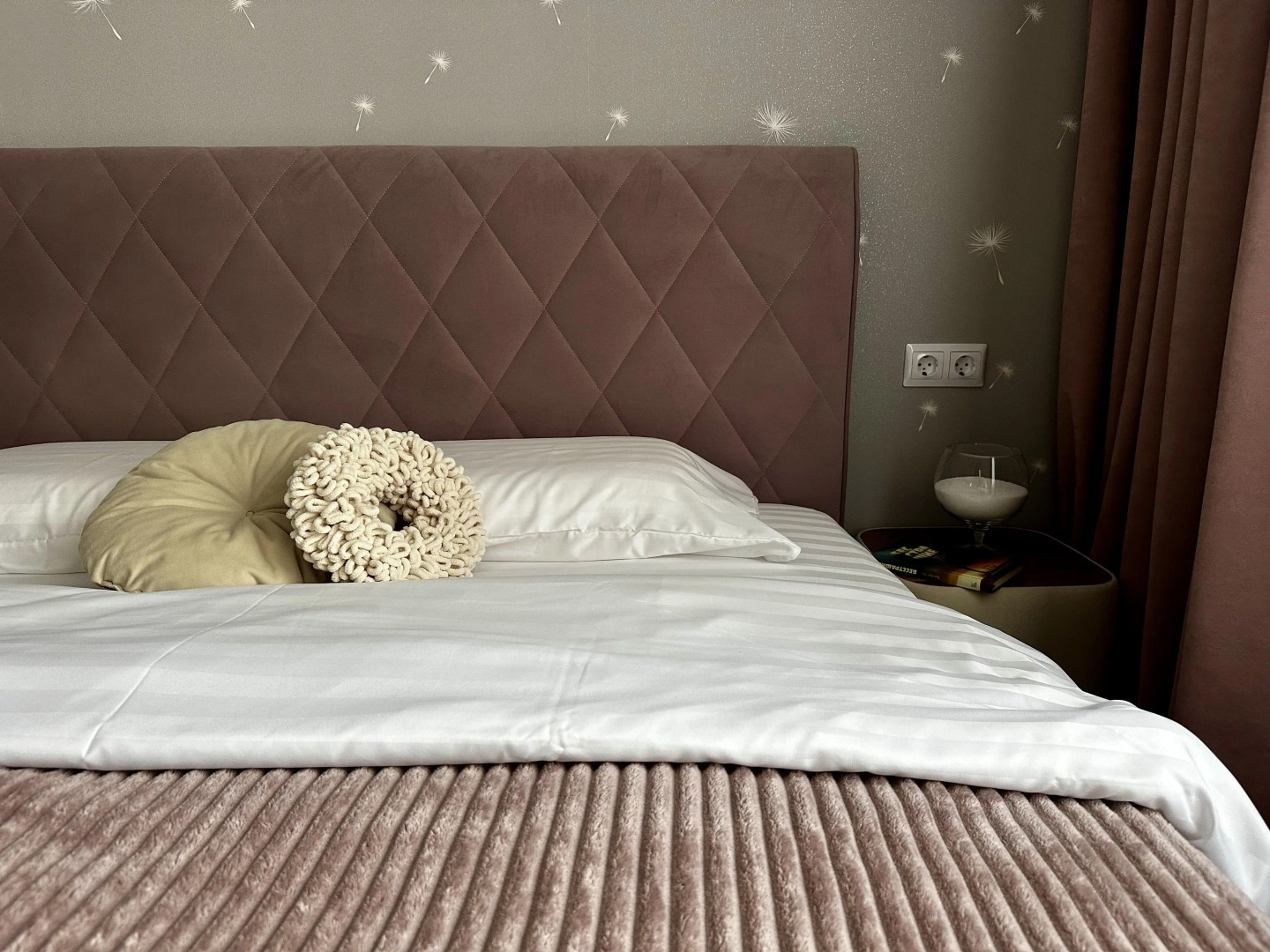 Частный дом Уютный с 3 спальнями и чаном рядом с лесом