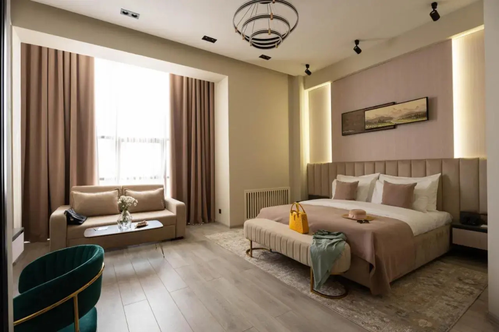 Отель Kiropol Airport Hotel