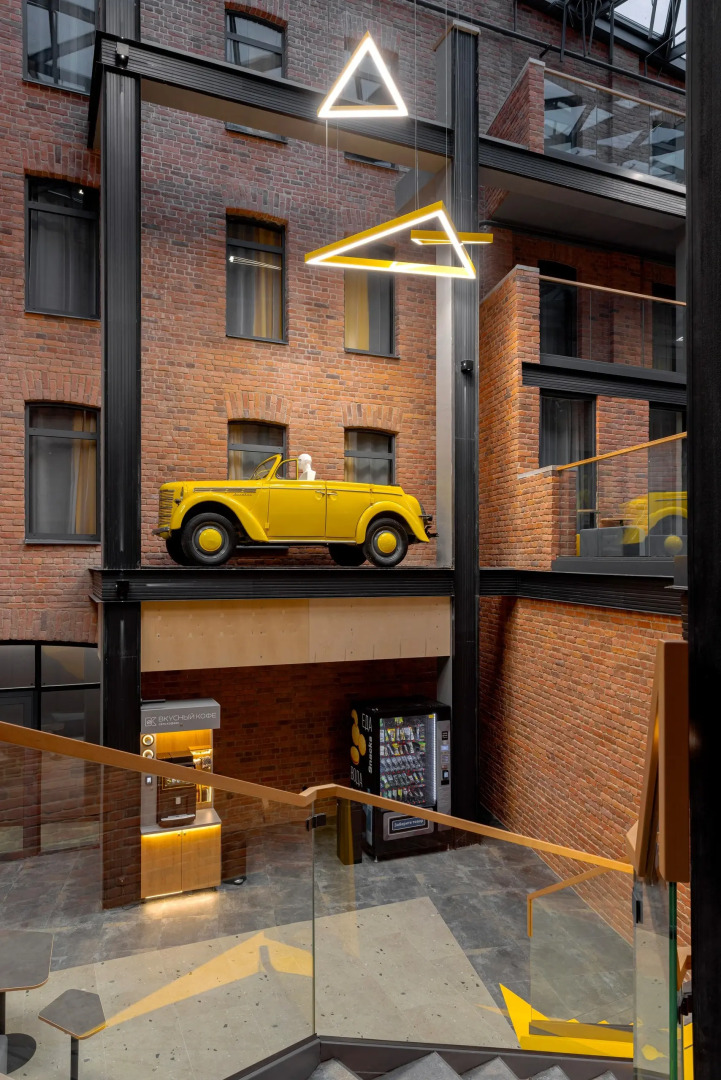 Апарт-отель izzziUP 4* COMMUNITY L&C