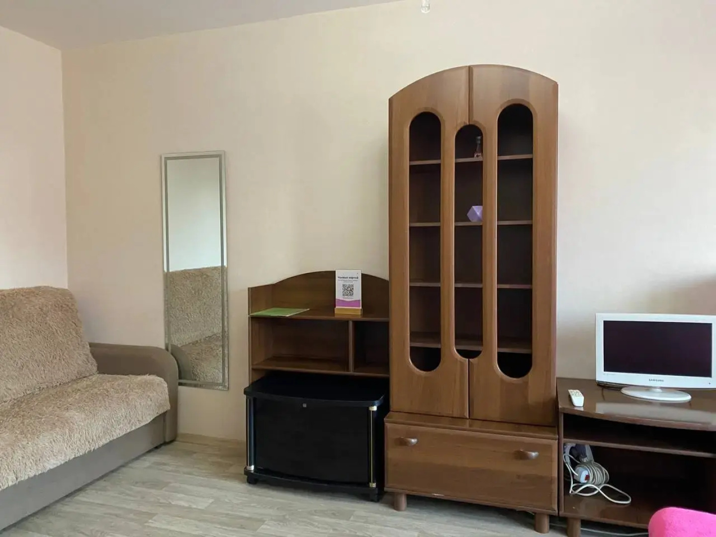 Квартира Солнечная Однушка у Площади Победы