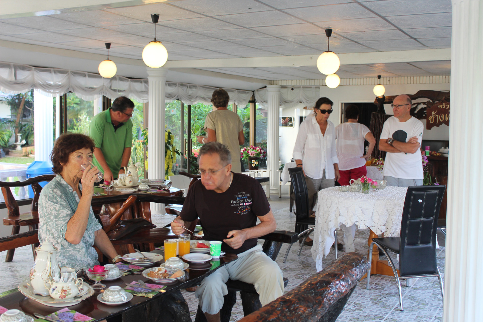 Мини-Отель Whiteelephant Resort