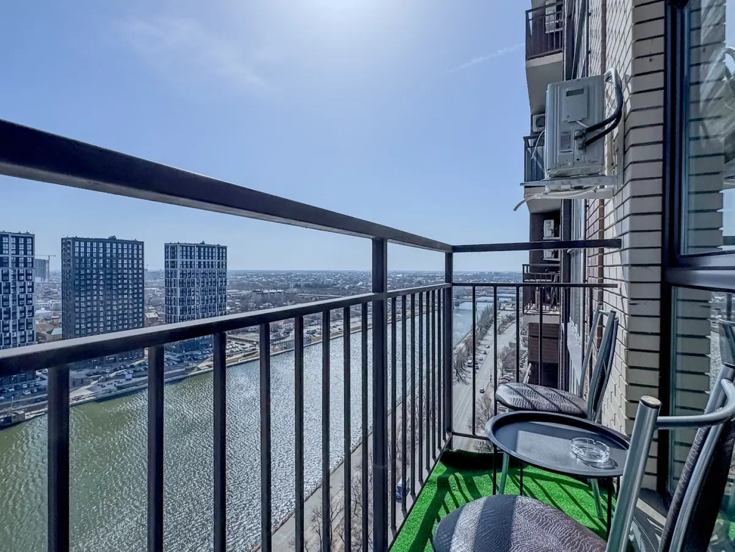 Квартира Green FOX с видом на Приволжский Затон