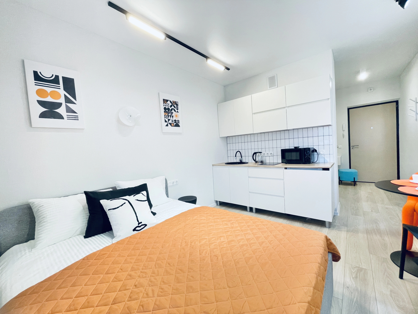 Апартаменты VEGAS Бурнаковская 113