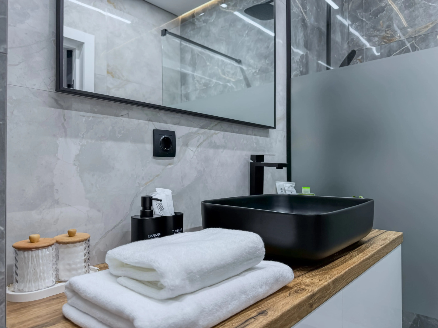 Квартира Green FOX для троих - ремонт, техника и уют