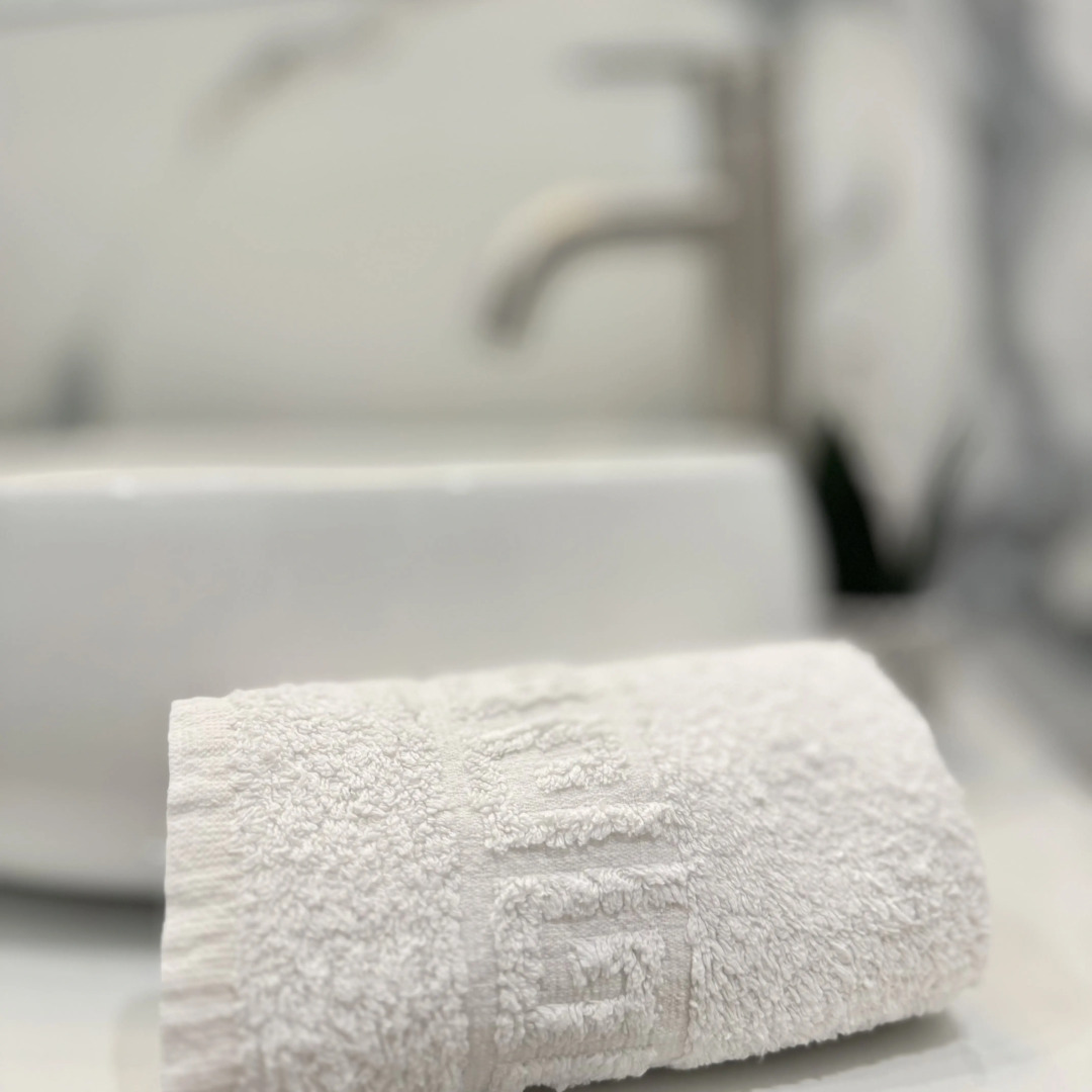 Квартира Двухкомнатная Квартира Люкс Класса в Центре Курортной Зоны