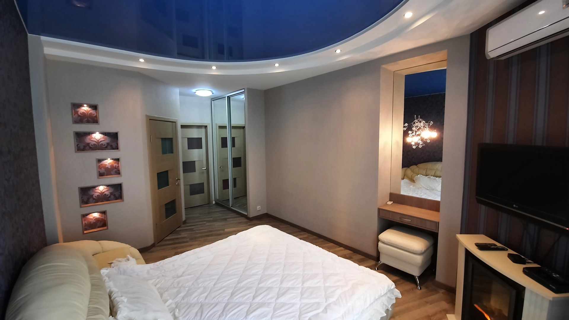 Апартаменты Шарм Парижа Кудряшова 20 Г