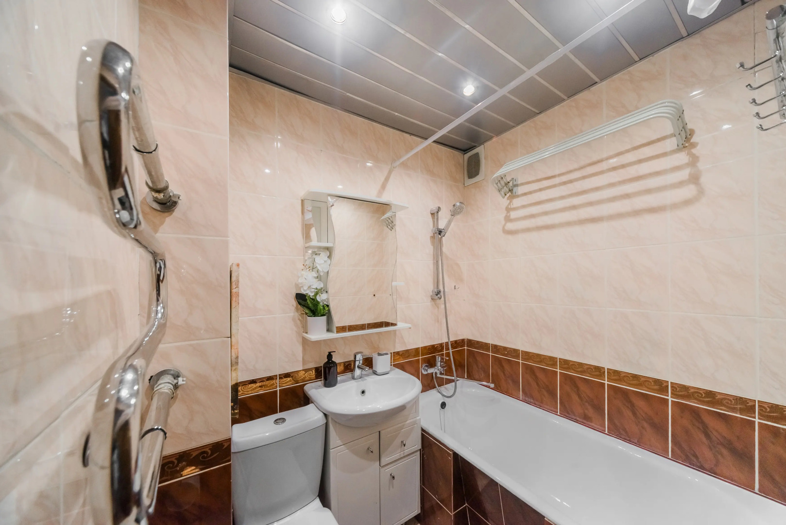 Квартира Уютная рядом с Вокзалом 3