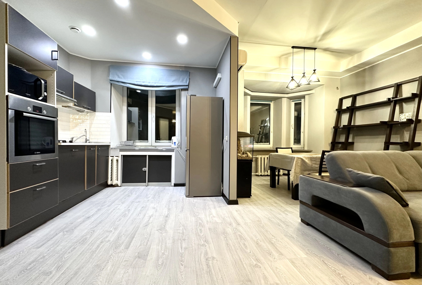 Квартира 2-комнатная Cтудия Yarapartments на Первомайской 19