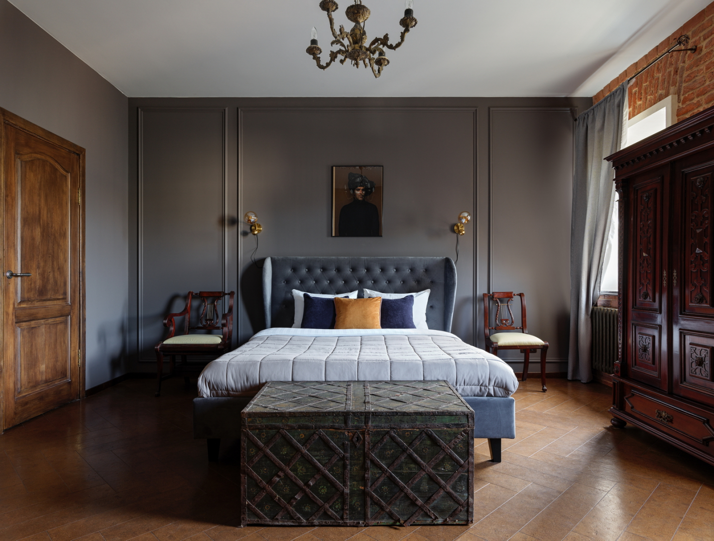 Апартаменты Gallery 130 кв.м с Террасой, Видом на Набережную Фонтанки и БДТ