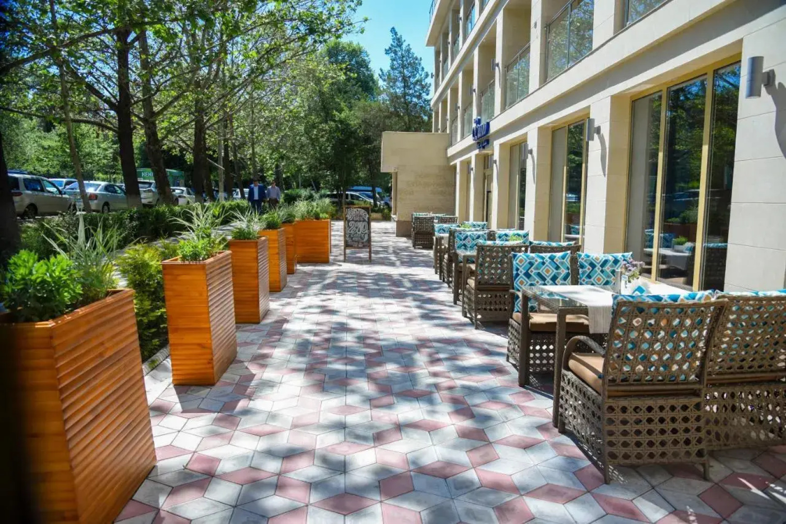 Отель B Hotel Bishkek