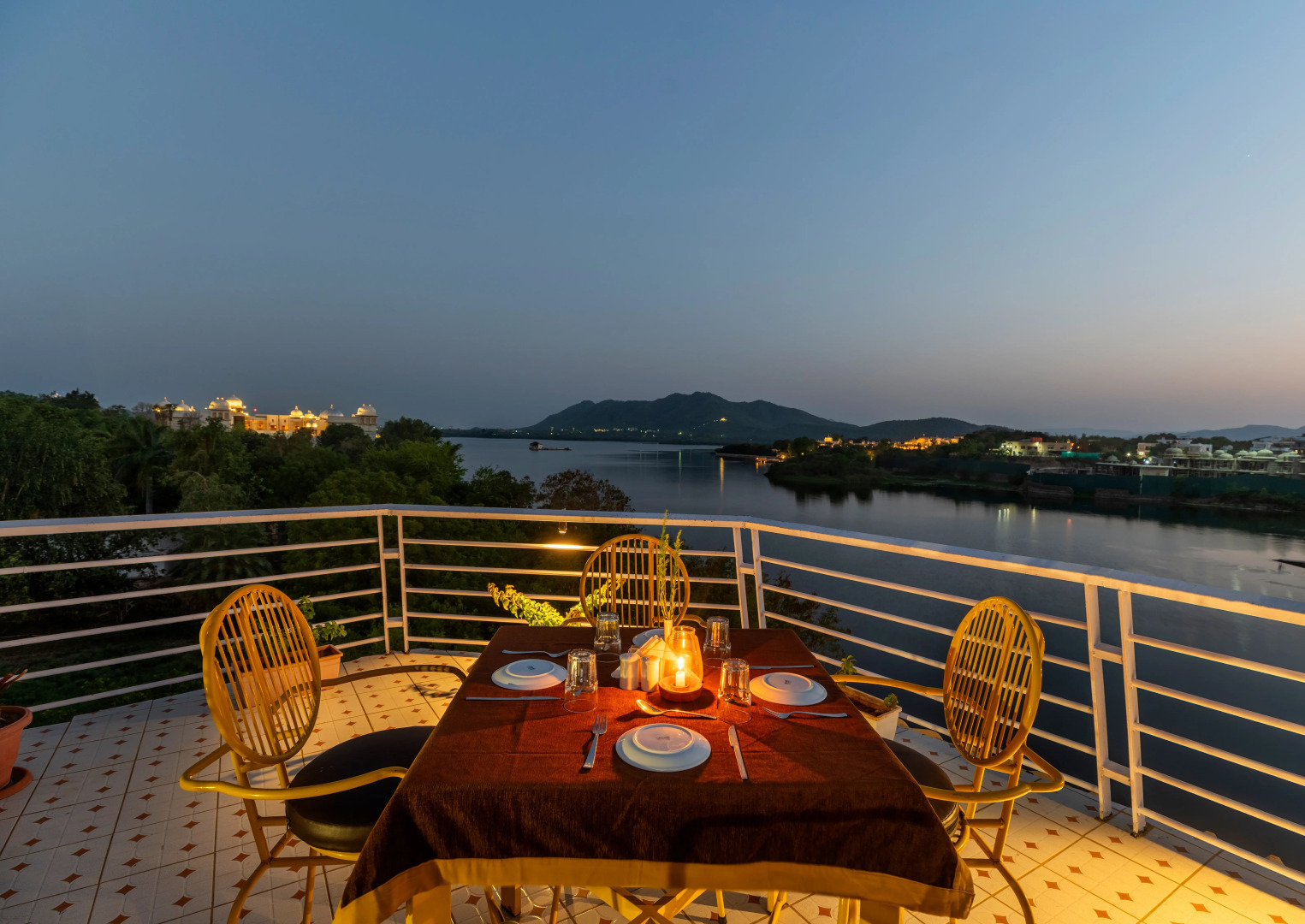 Хостел Young Monk Udaipur Jaydurg Haveli
