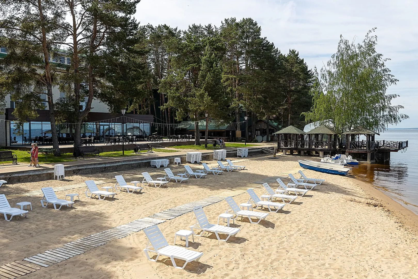 Отель Акватория