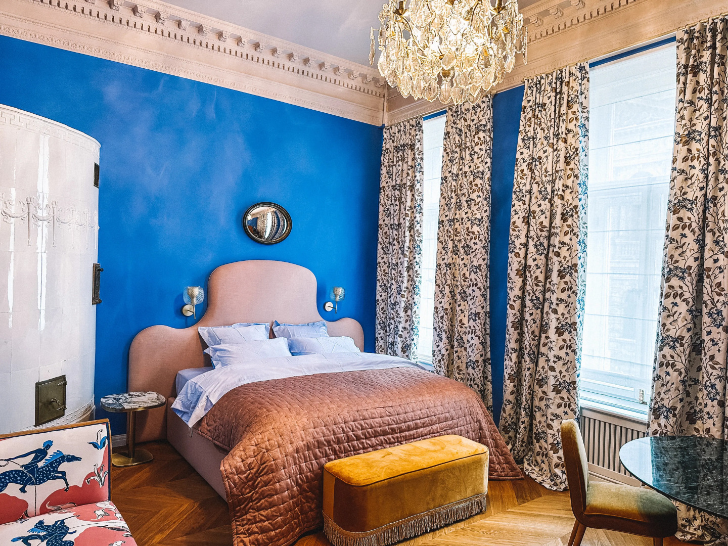 Апартаменты Эксклюзивная квартира Уголок Парижа