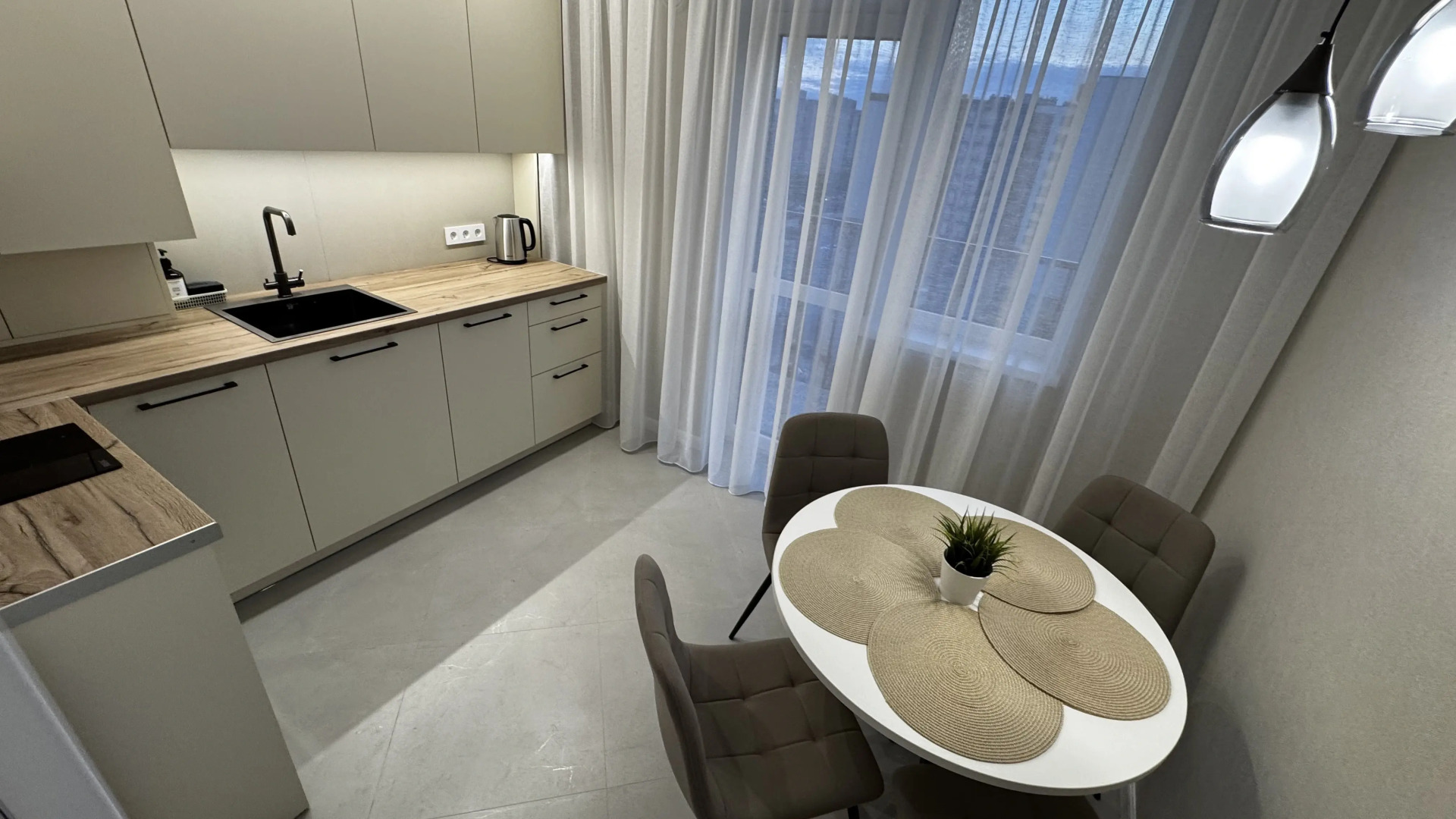 Квартира Уютная в Жилом Комплексе Левада