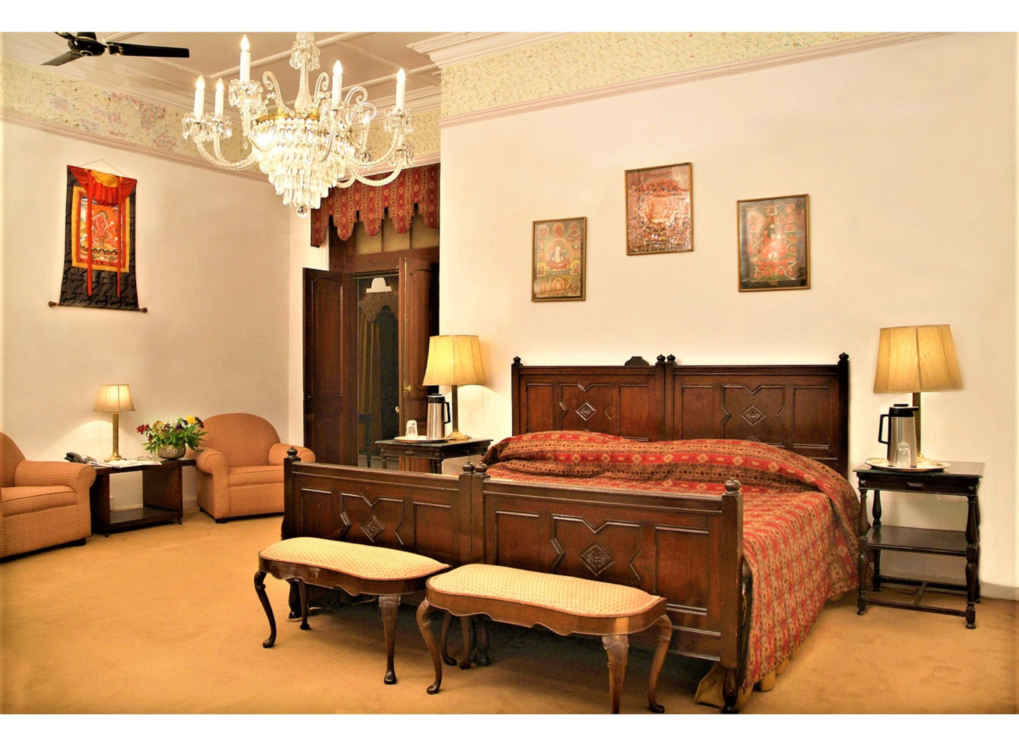 Отель WelcomHeritage Taragarh Palace