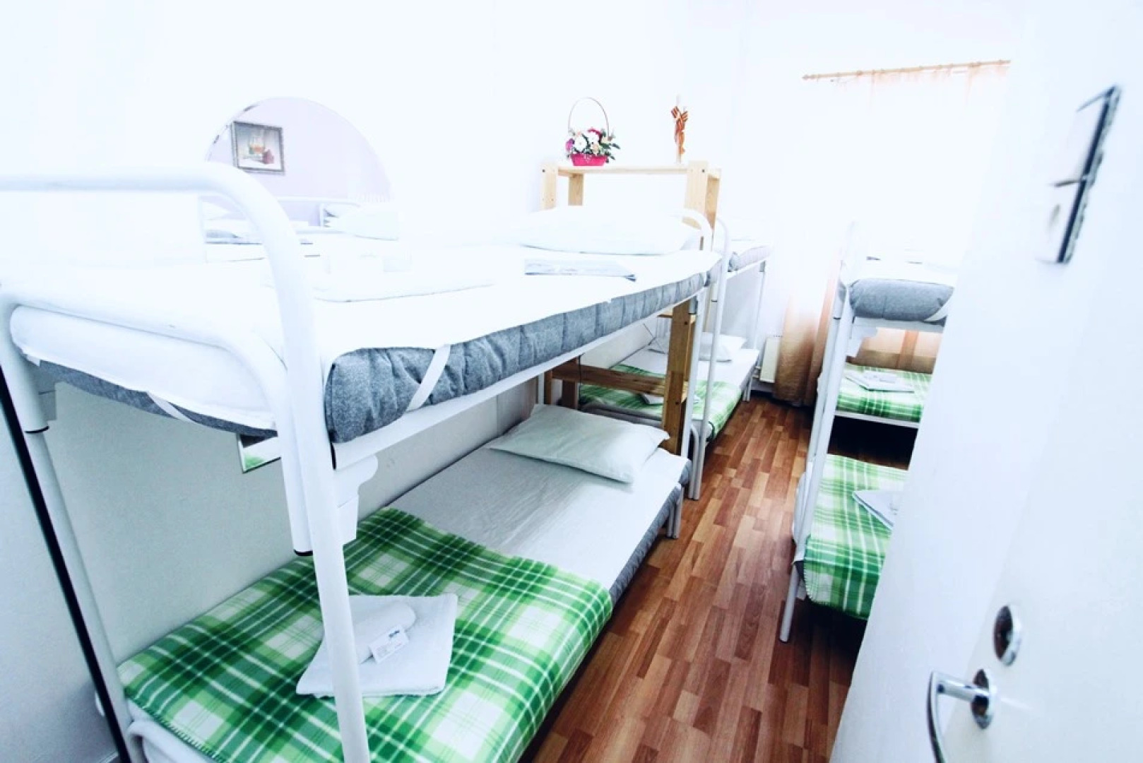 Хостел Гости