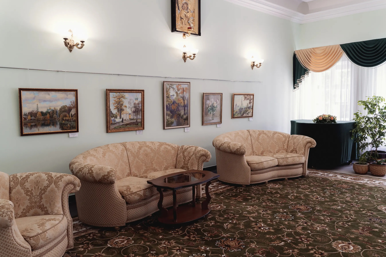 Старая Гостиница Лавры