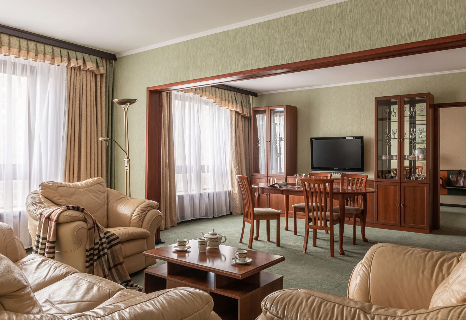 Отель Cosmos Moscow VDNH