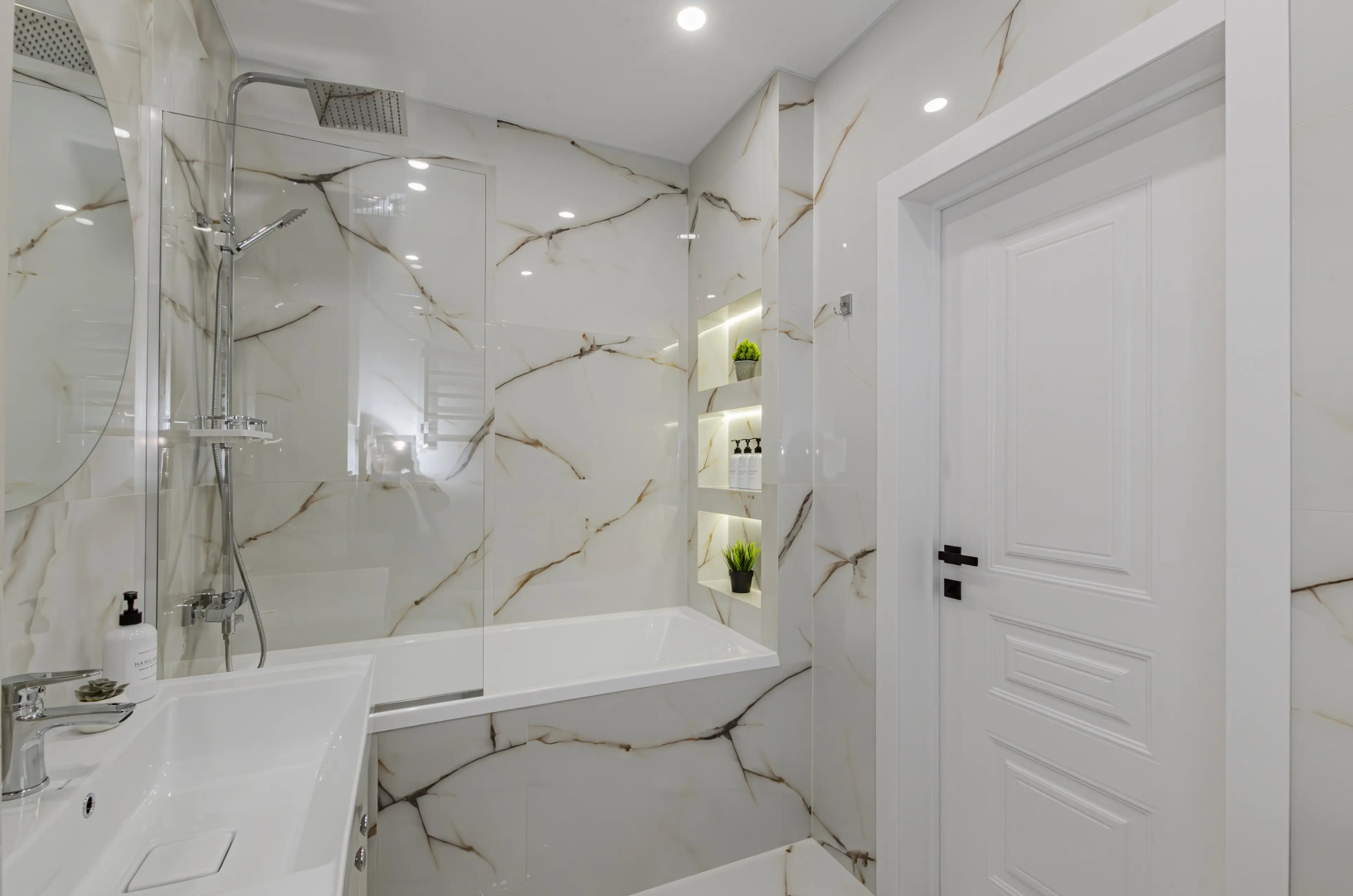 Апартаменты Семейные У Озера Кабан Altyn Luxe