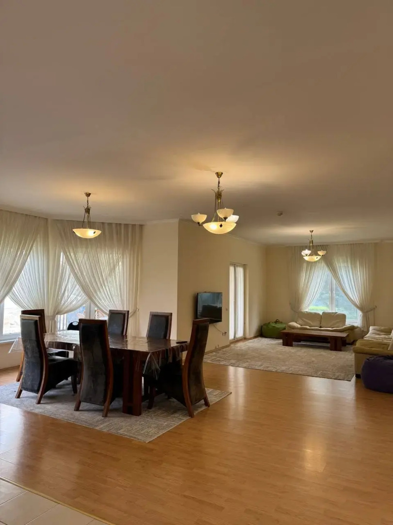 Частный дом Family Cottage