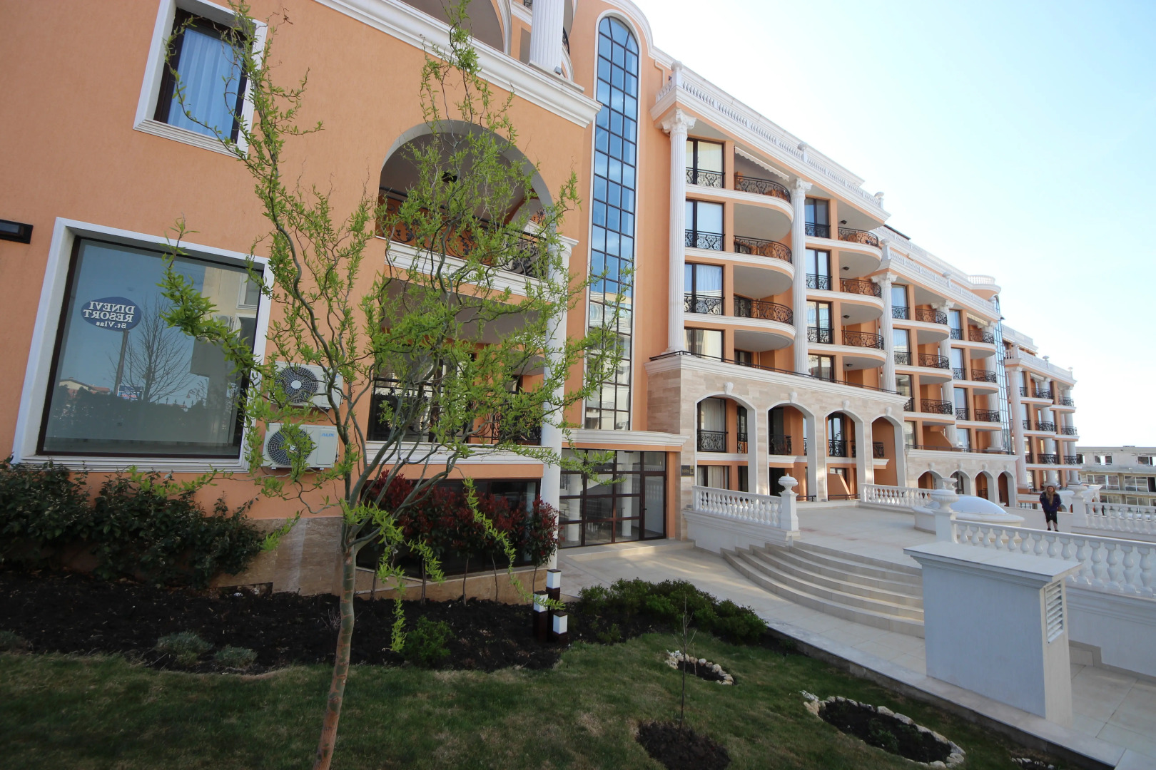 Апарт-отель Admiral-Menada