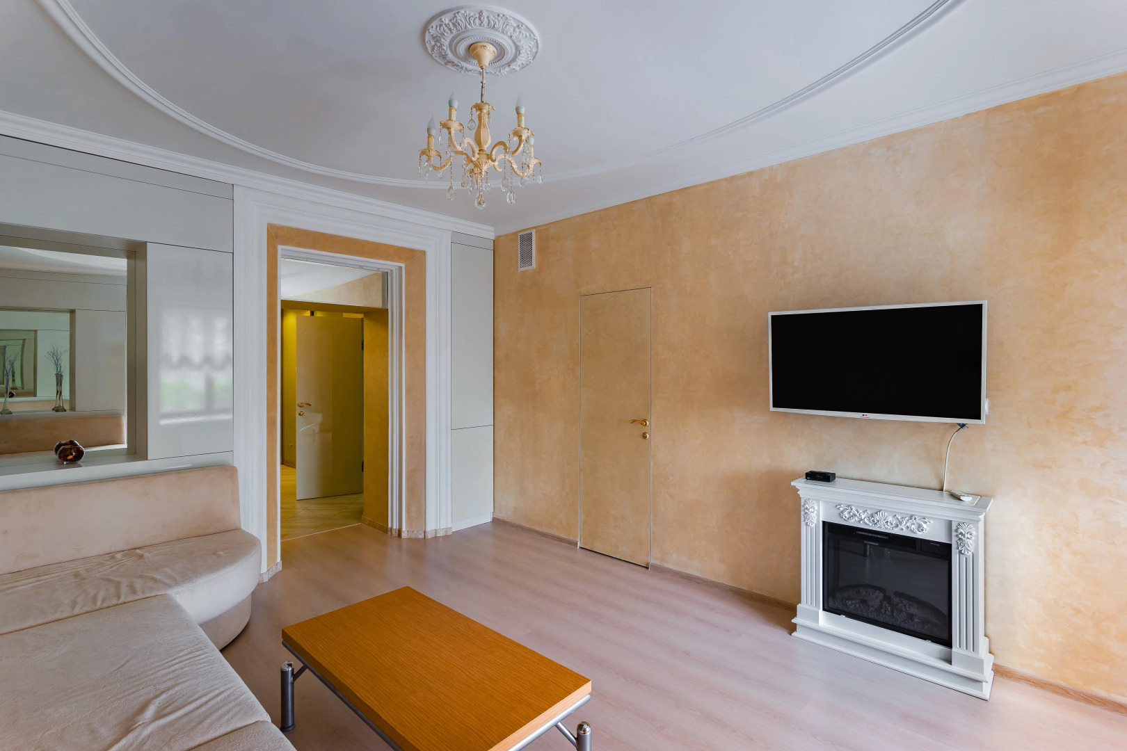 Апартаменты Максима Горького 131