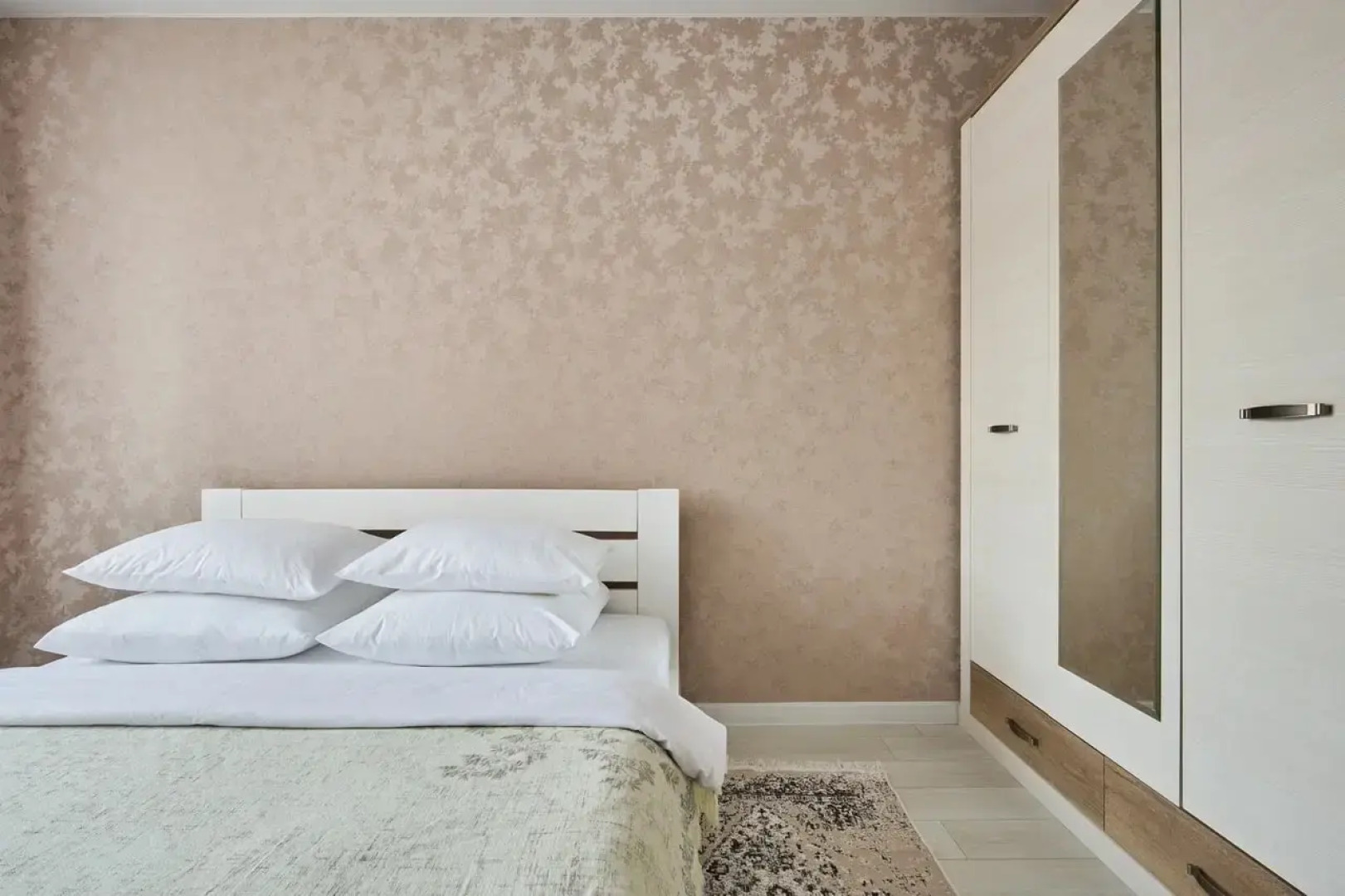 Апартаменты Reverie Minimal на Дзержинского