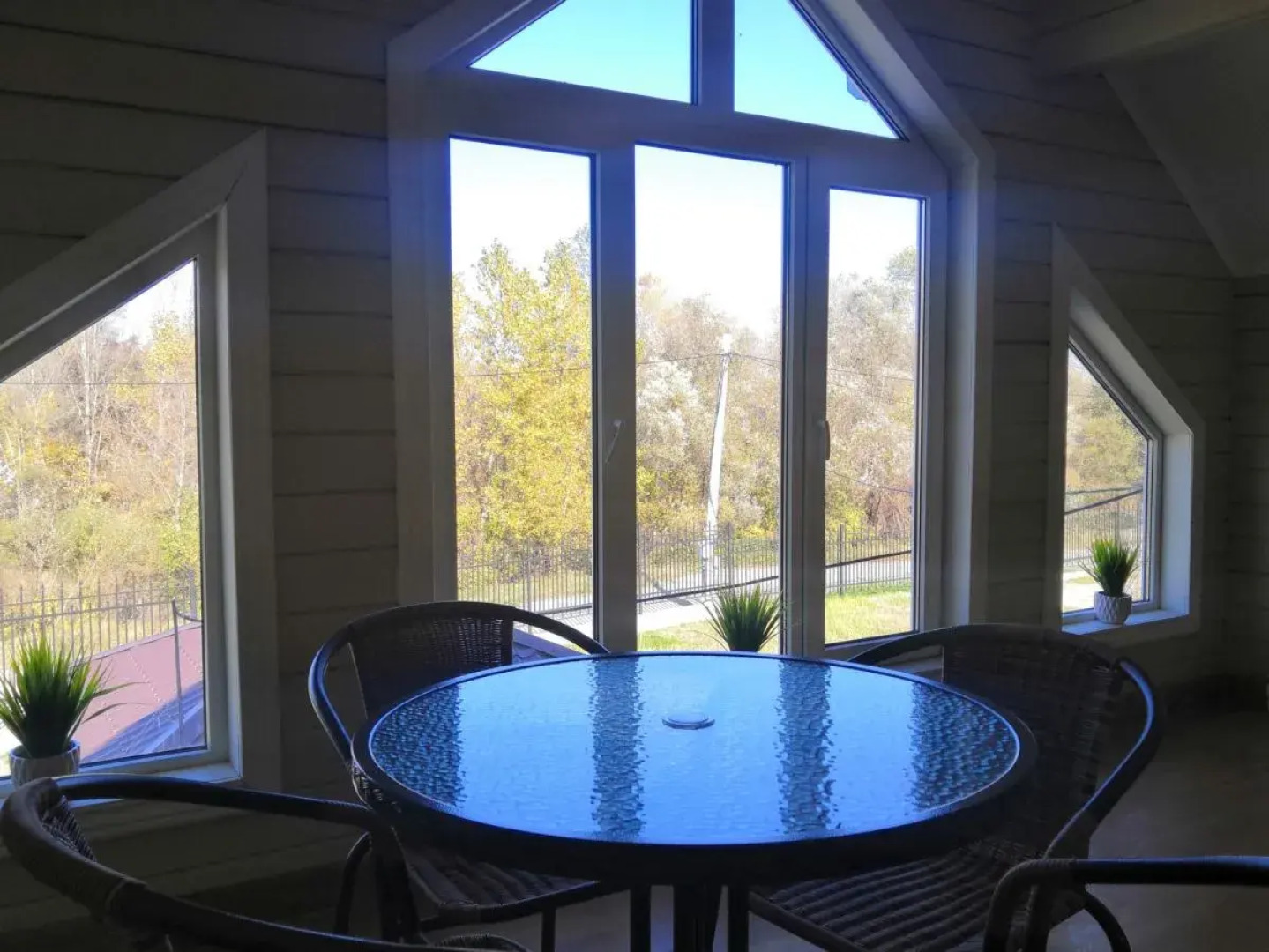 Гостевой дом Коттеджи в аренду Береговая 44