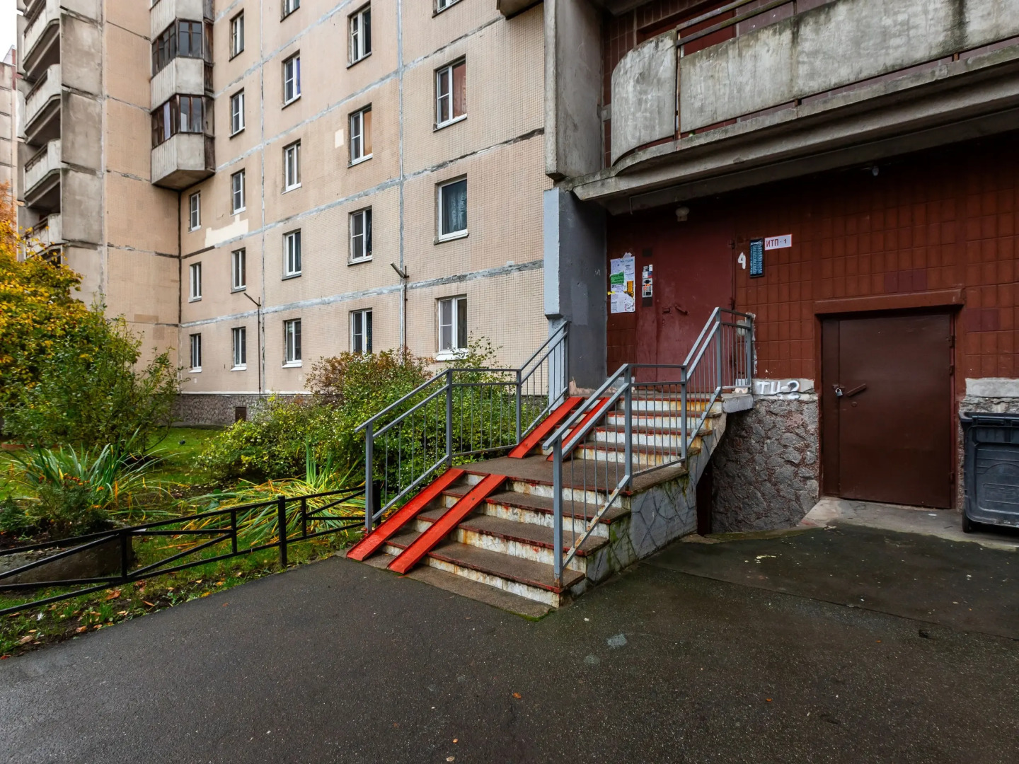 Апартаменты у Лахта Центра Трёхкомнатные