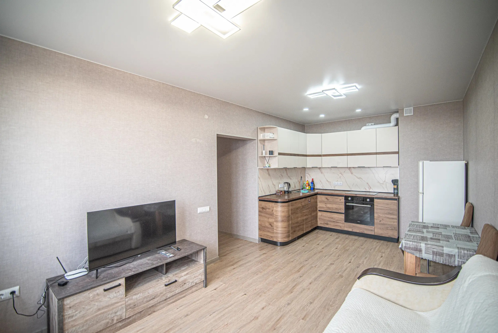 Квартира Двухкомнатная по улице Ленина 563 корпус 5