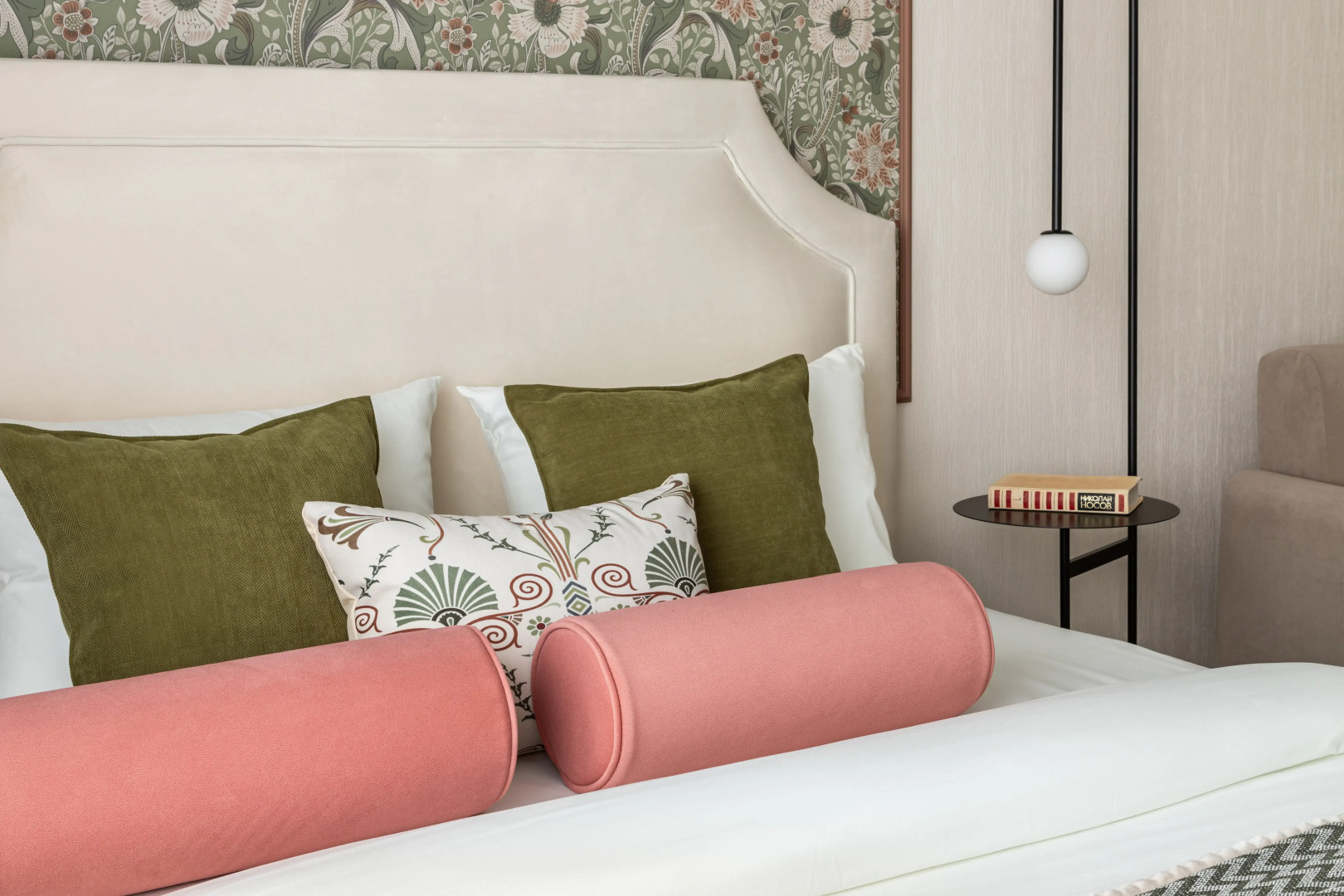 Квартира Moscow Deluxe Apartments Comfy Studio Berzarina