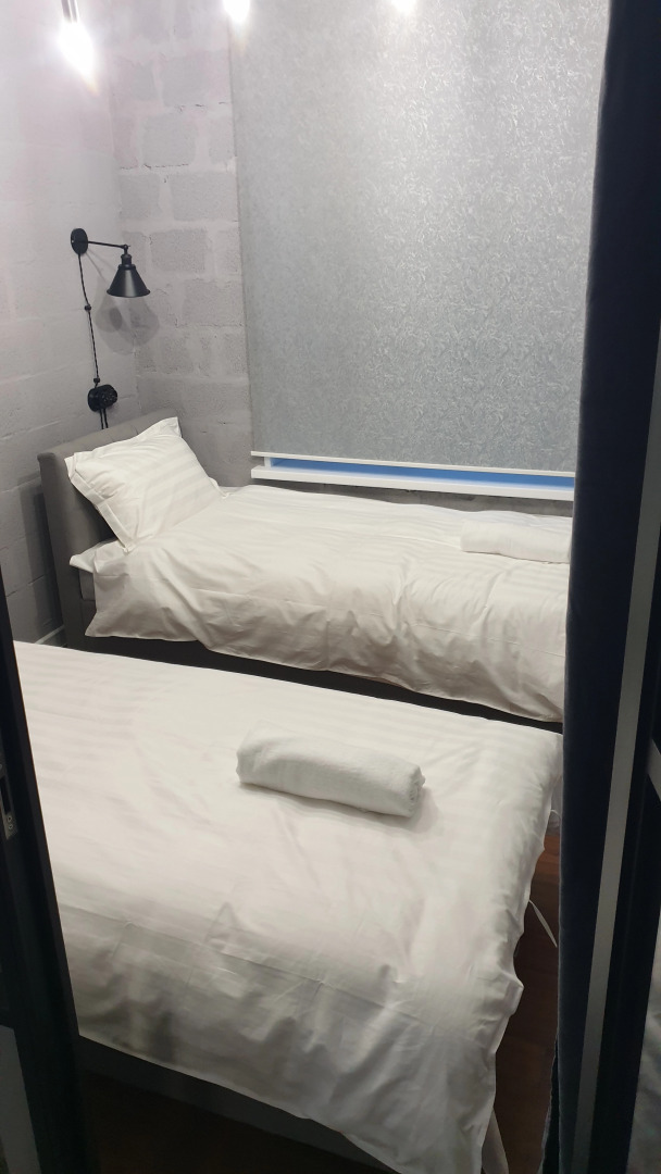 Апартаменты Green Lamp Downtown