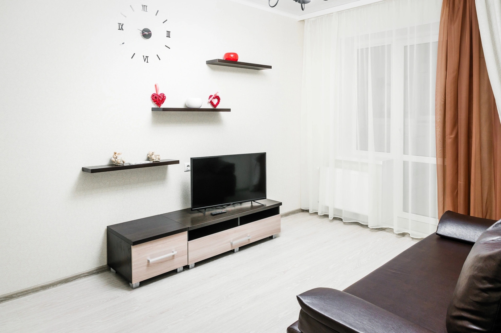 Апартаменты Любимый дом на Антонова 28