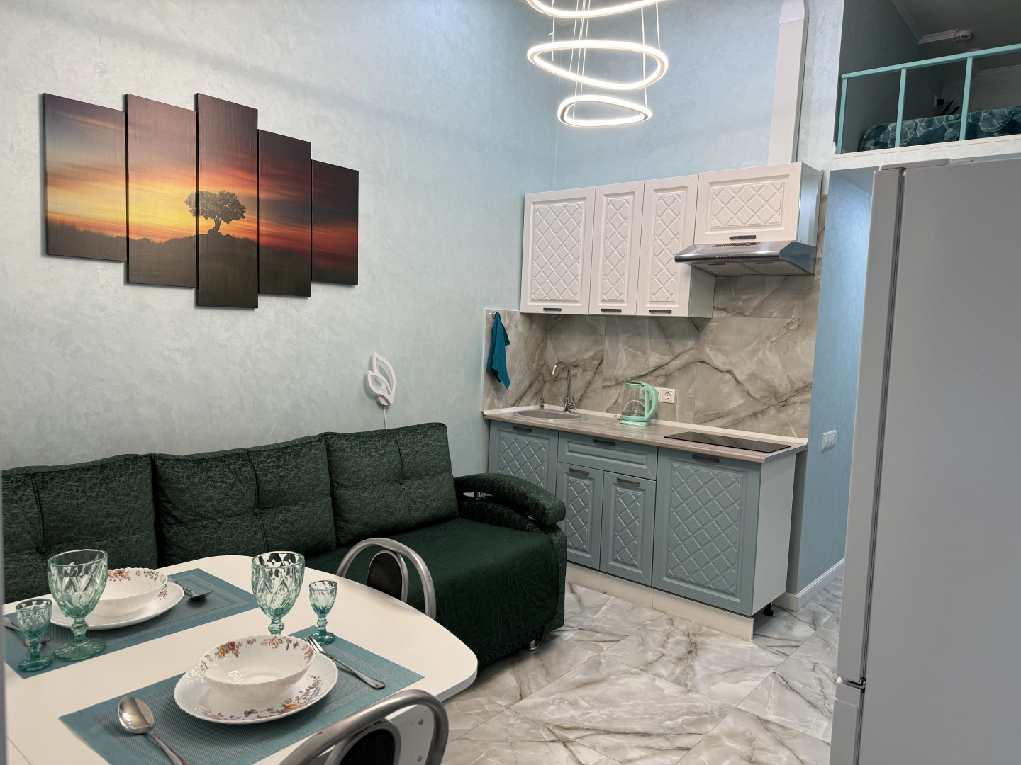 Апартаменты Platinum Aparts (Аллея Парк)