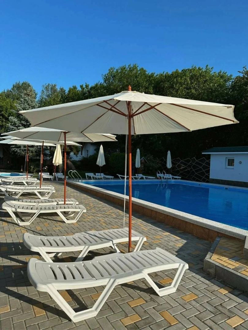 Okhotnichiy Club