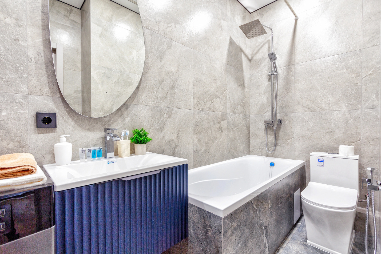 Апартаменты 40 Центр Вид на Город Рядом Метро и Арбат