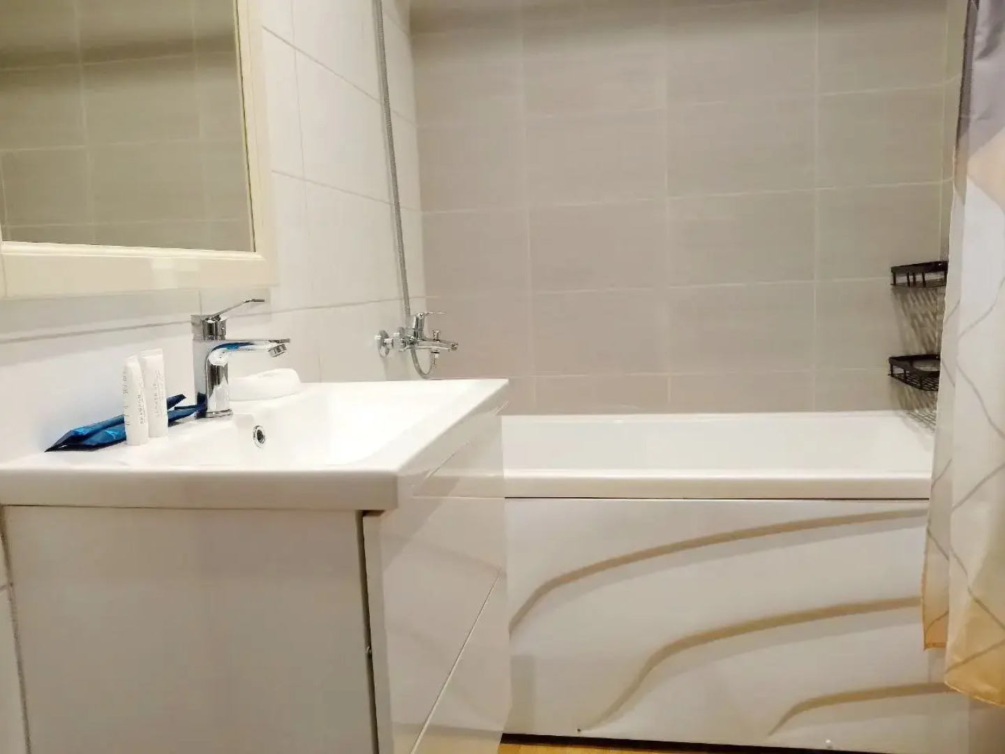 Апартаменты Color