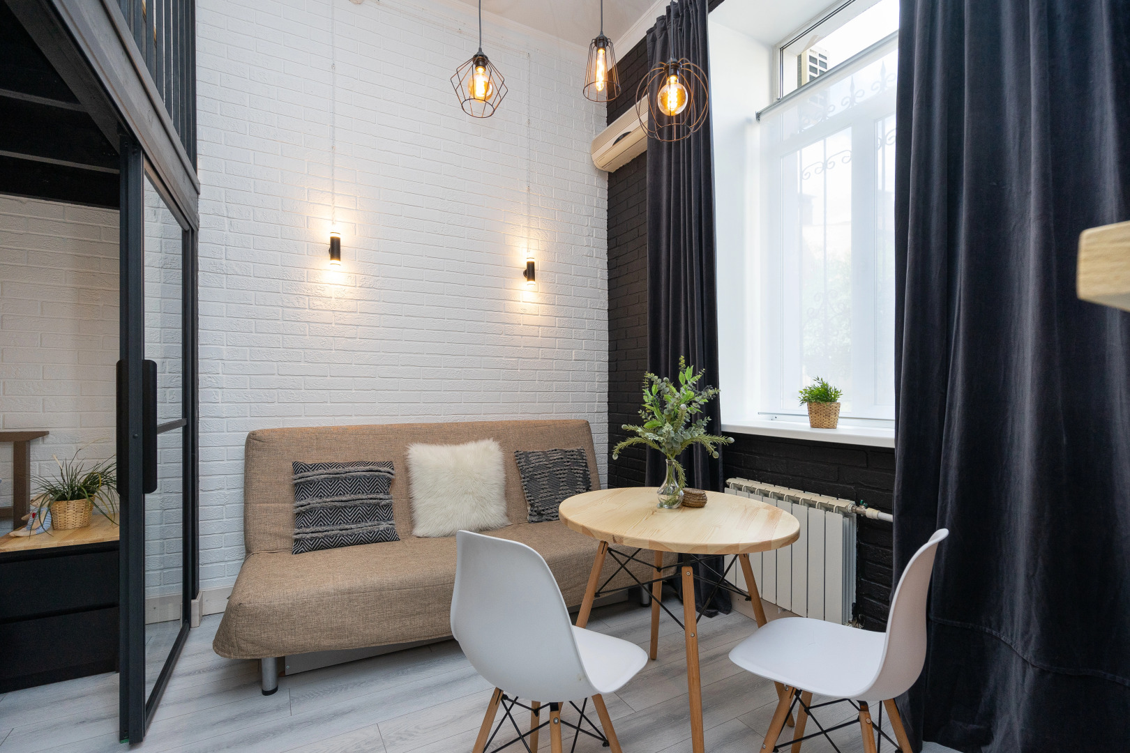 Квартира с Сауной, Камином и Кондиционером Лофт Центр Кремль Казань