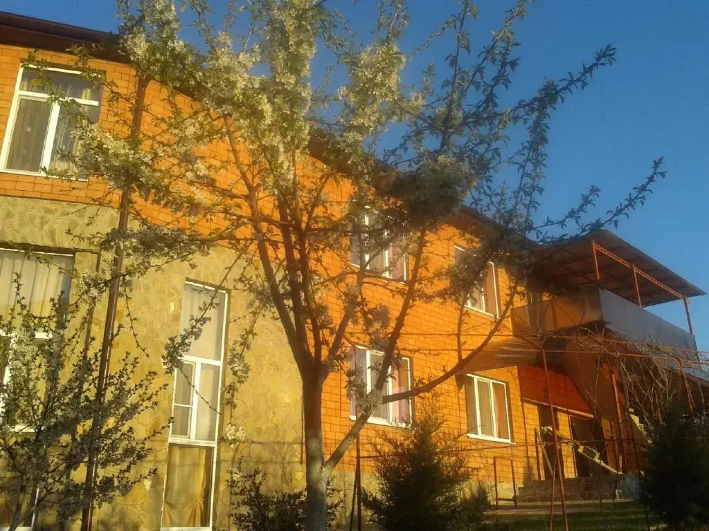 Меблированные комнаты для отпуска на чистом воздухе