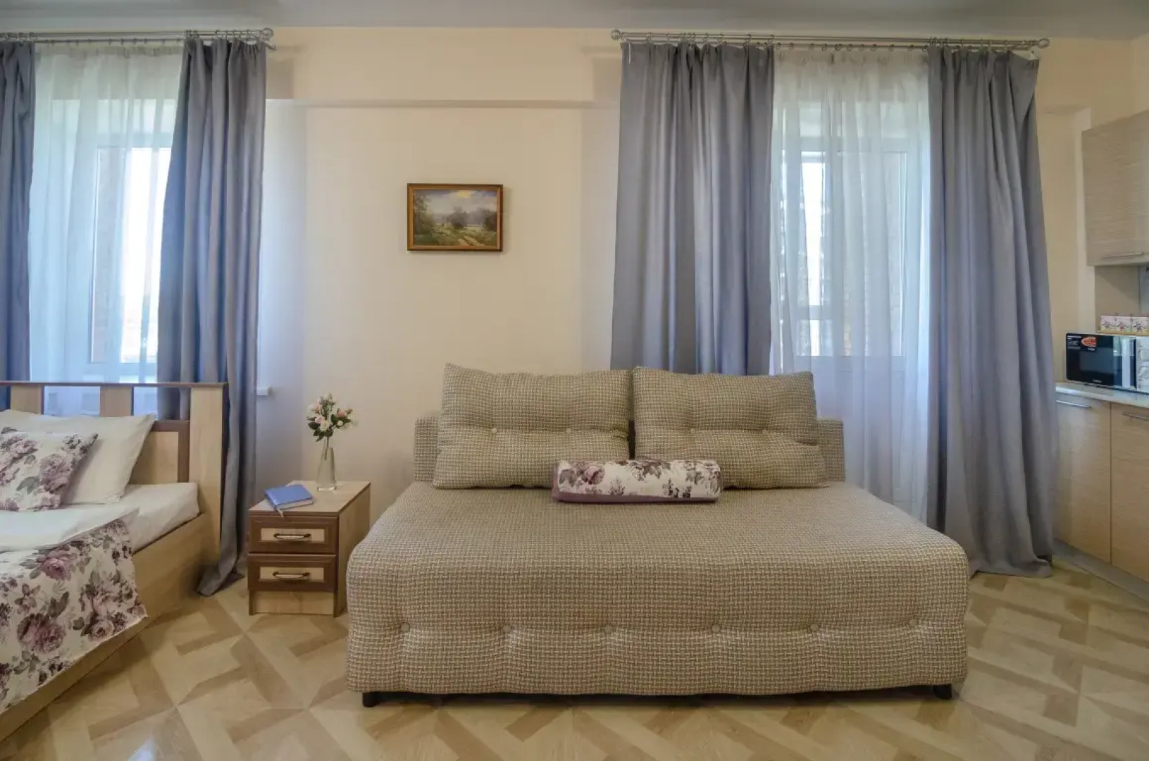 Апартаменты Фея с видом на Ангару