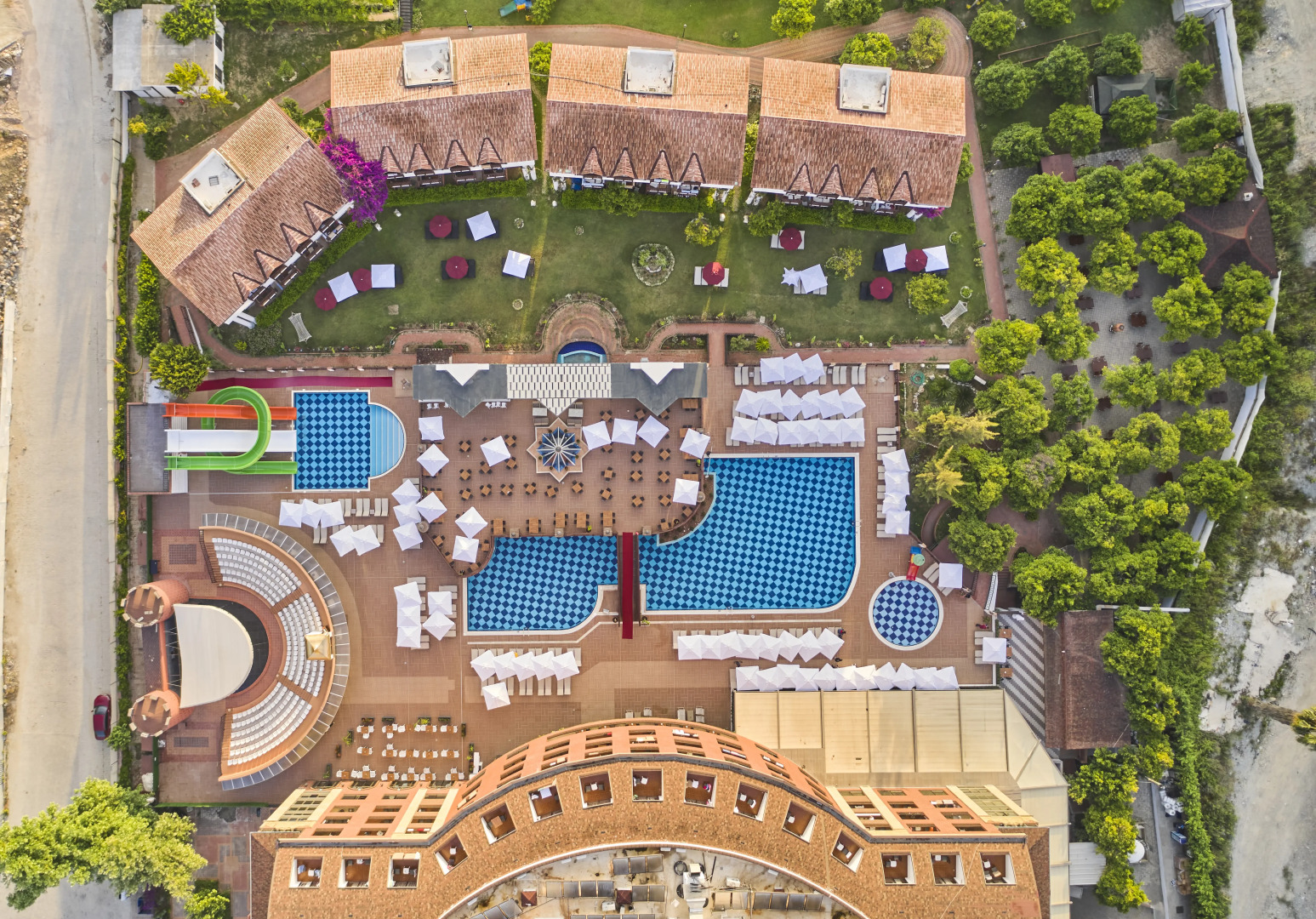 Отель NoxInn Club