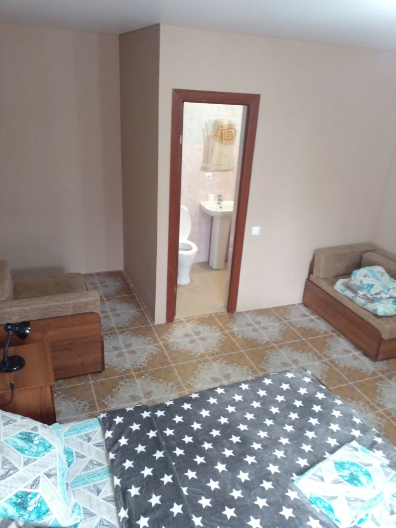 Гостевой дом в Пицунде у озера Наала