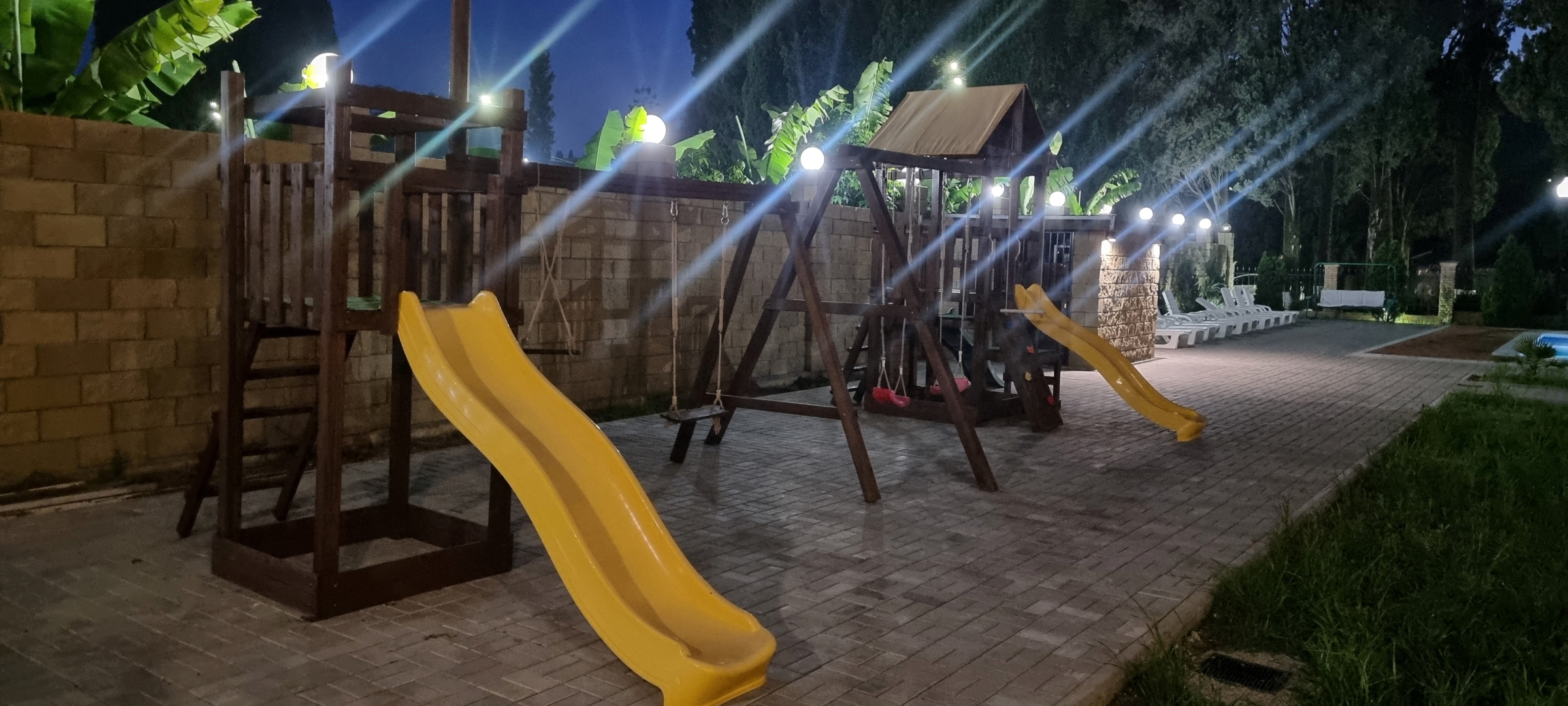 Отель Царская Аллея