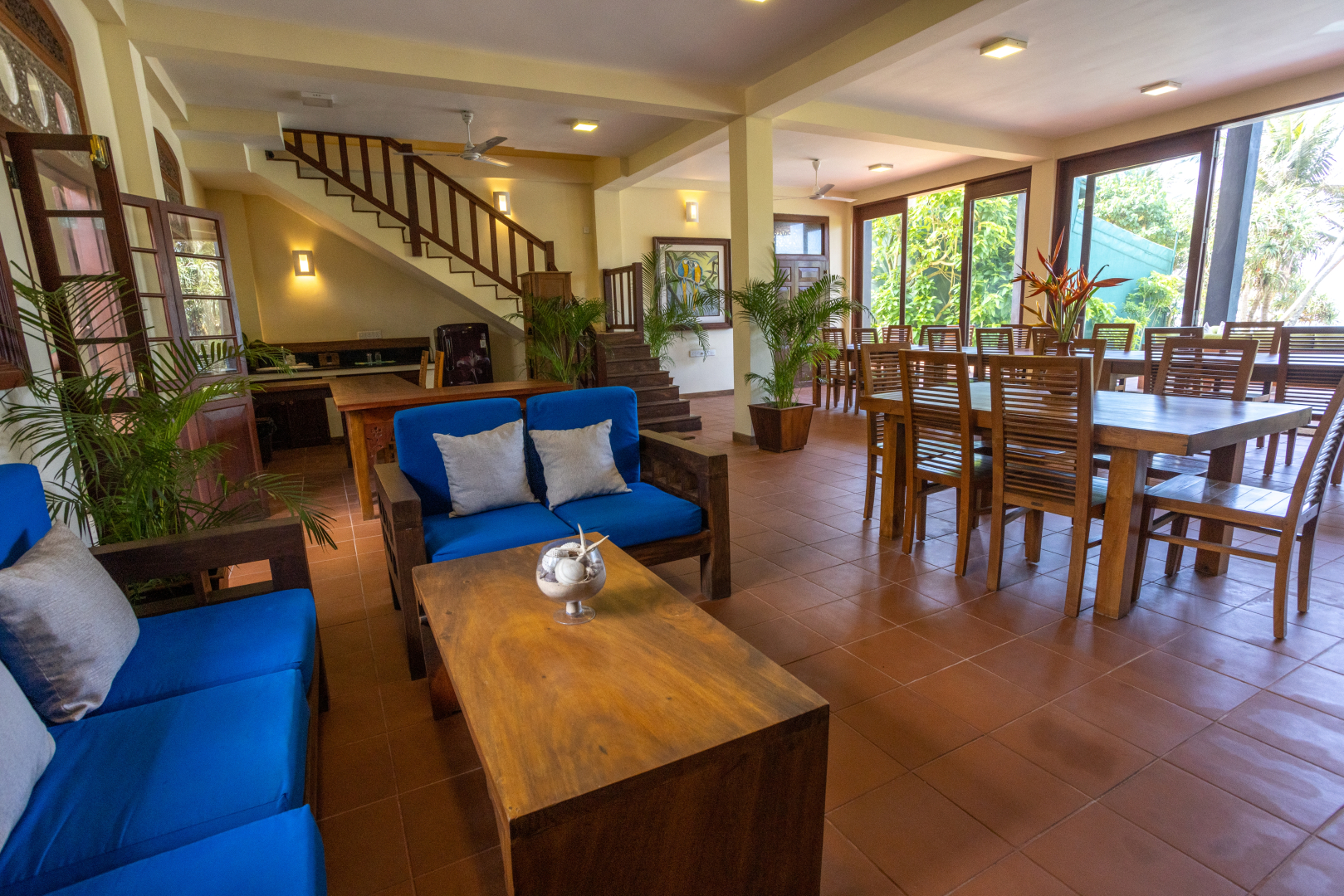 Вилла South Point Ocean 8 bedroom beach front